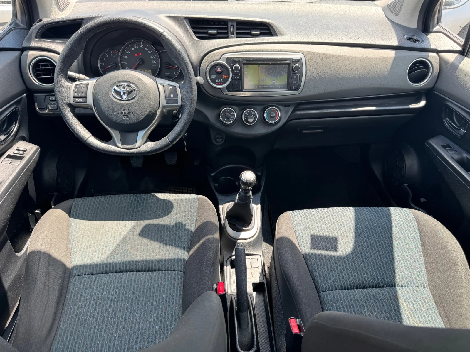 Toyota Yaris NAVI* КАМЕРА* 1.4D4d 90hp* KLIMA* НОВИ ГУМИ, снимка 8 - Автомобили и джипове - 55188604