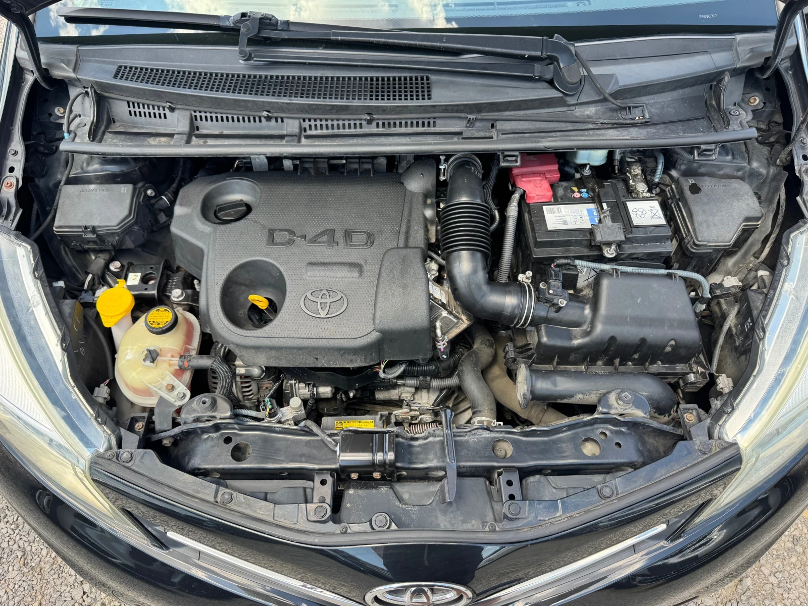 Toyota Yaris NAVI* КАМЕРА* 1.4D4d 90hp* KLIMA* НОВИ ГУМИ, снимка 17 - Автомобили и джипове - 55188604