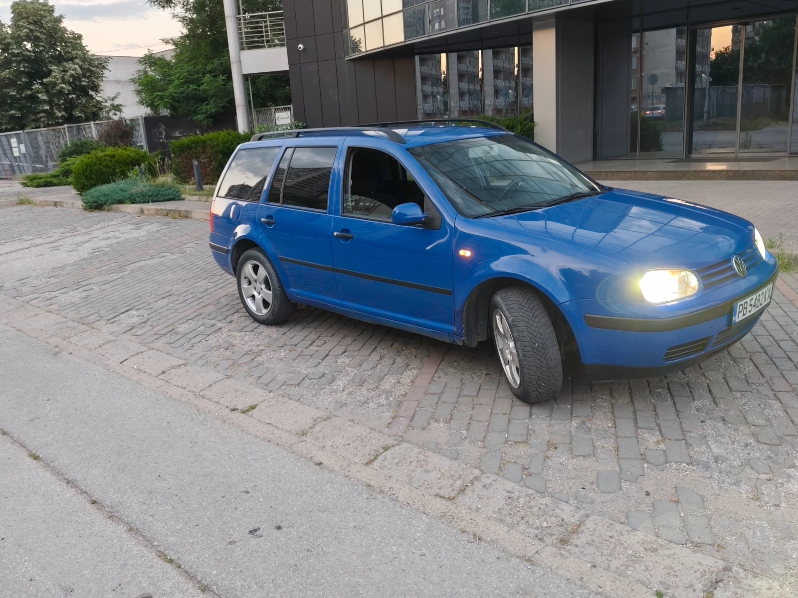 VW Golf 4, снимка 6 - Автомобили и джипове - 55278920