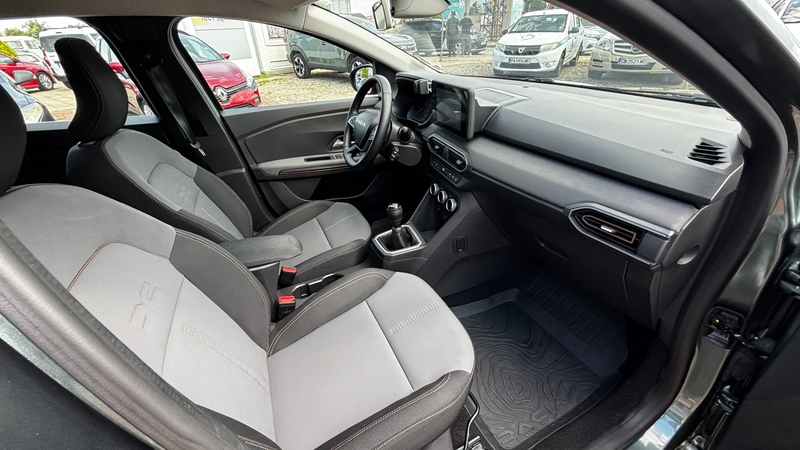 Dacia Sandero TEPWAY ECO-G/100 к.с. LPG, снимка 12 - Автомобили и джипове - 55302159
