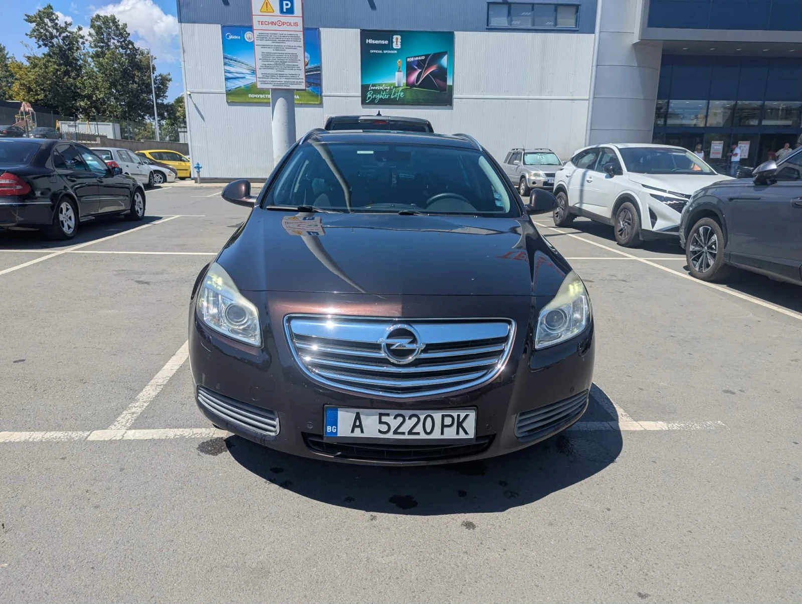 Opel Insignia, снимка 2 - Автомобили и джипове - 55491983