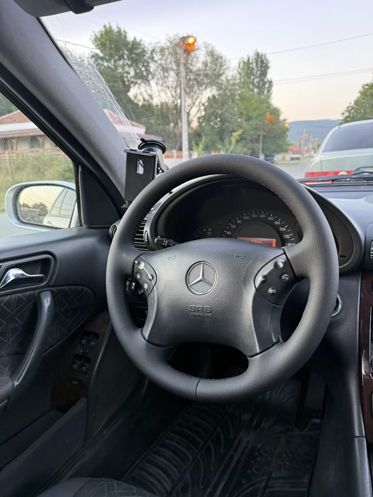 Mercedes-Benz C 220, снимка 8 - Автомобили и джипове - 55599035