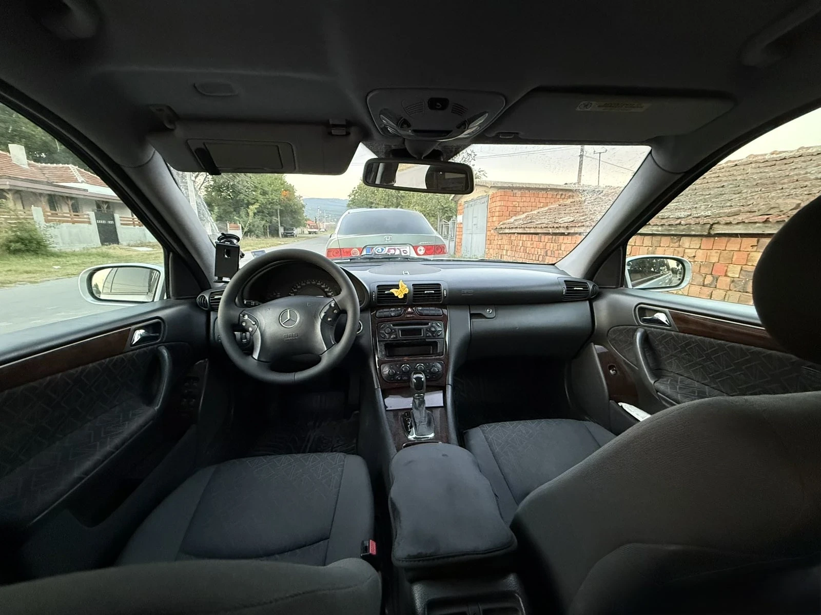 Mercedes-Benz C 220, снимка 7 - Автомобили и джипове - 55599035