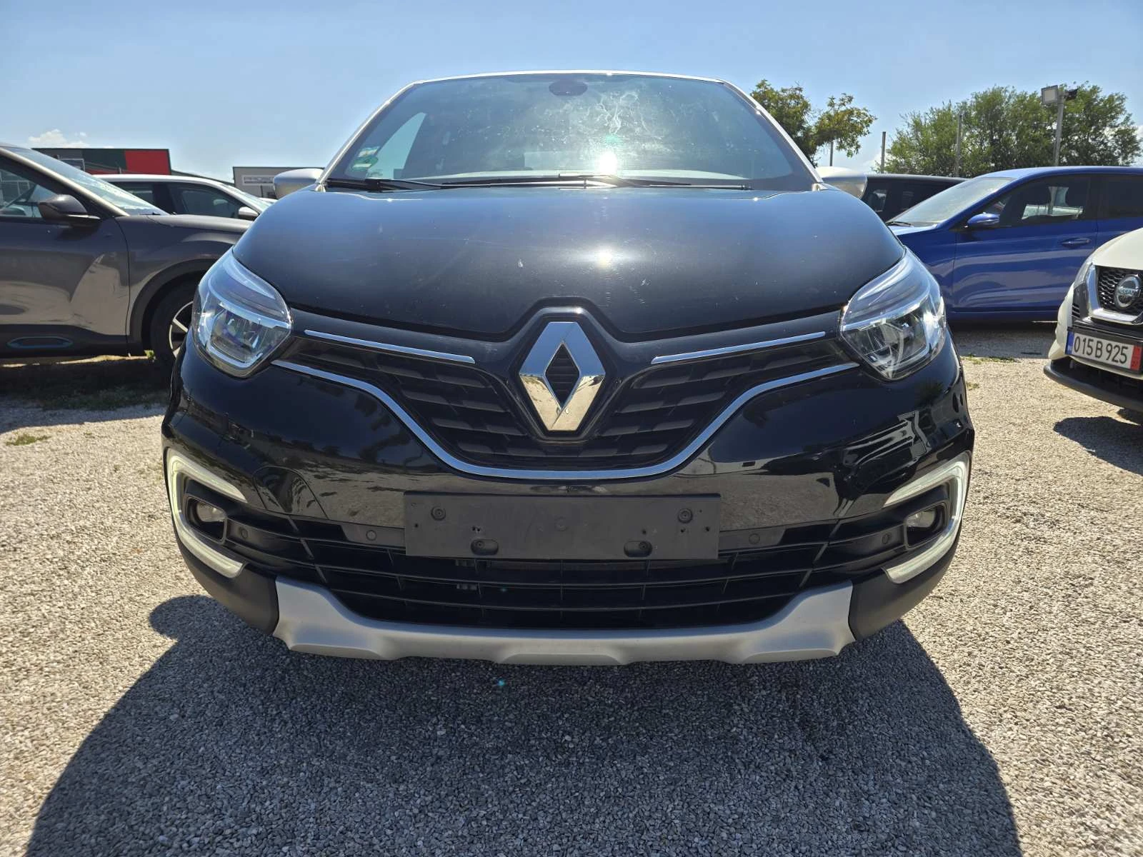 Renault Captur 1.2 TCe Facelift Камера| Джанти| Климатроник, снимка 2 - Автомобили и джипове - 56006795