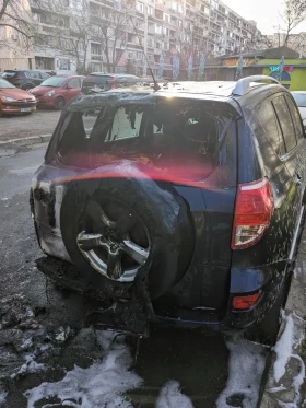Toyota Rav4 | Mobile.bg    2