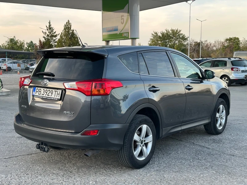 Toyota Rav4, снимка 4 - Автомобили и джипове - 47712796