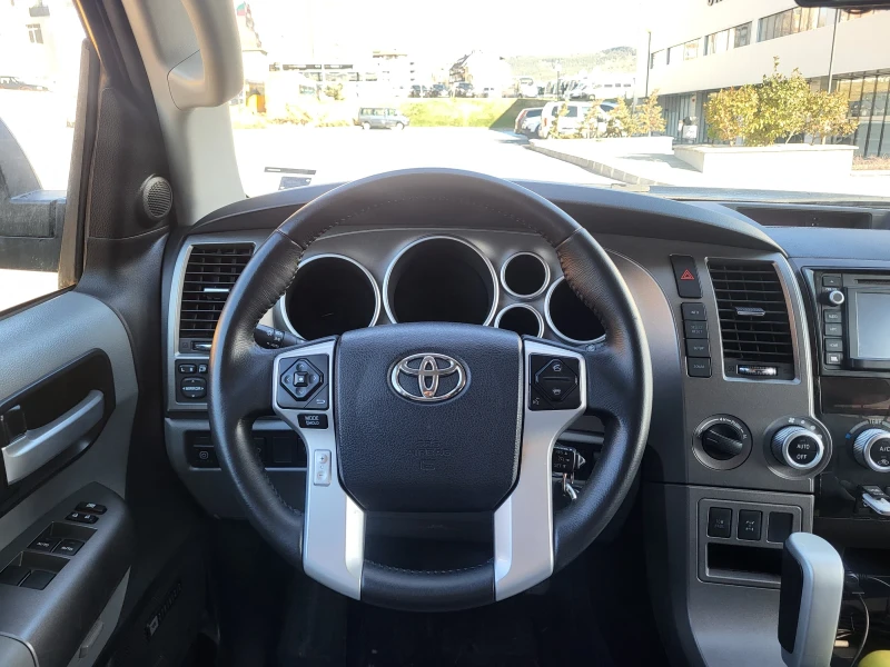 Toyota Sequoia Limited LPG, снимка 9 - Автомобили и джипове - 52883974