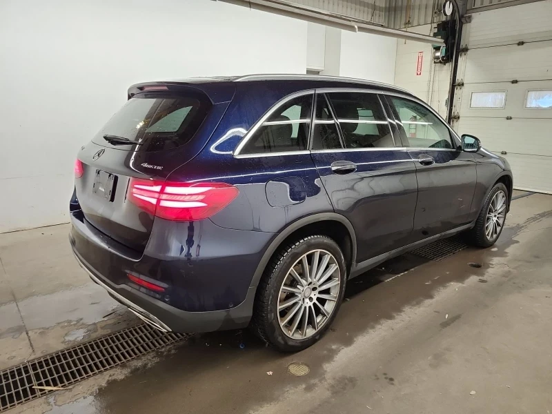 Mercedes-Benz GLC 300 AMG-line* 4M* 360View* Burmester* Подгрев* Пано, снимка 6 - Автомобили и джипове - 52813556