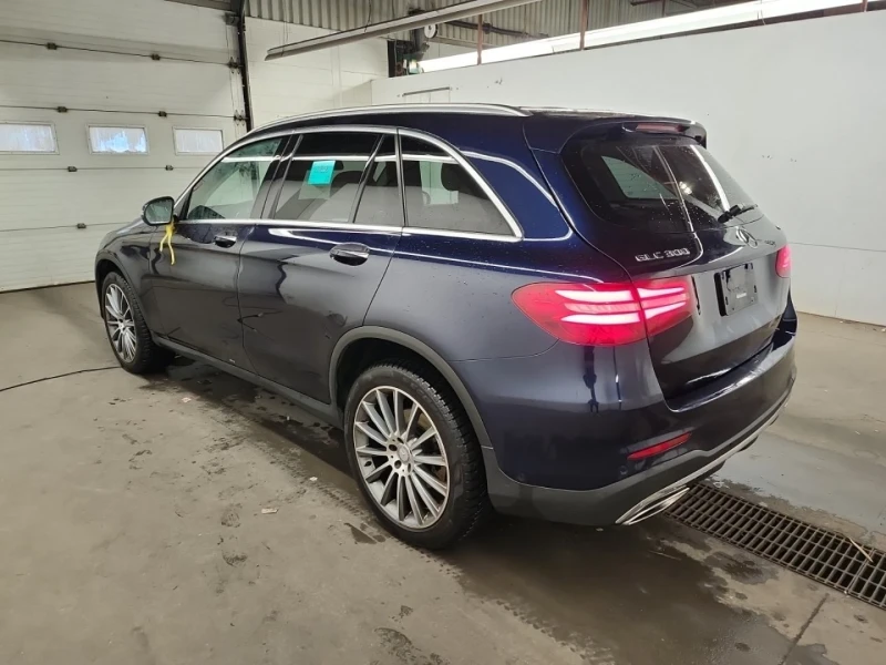 Mercedes-Benz GLC 300 AMG-line* 4M* 360View* Burmester* Подгрев* Пано, снимка 4 - Автомобили и джипове - 52813556