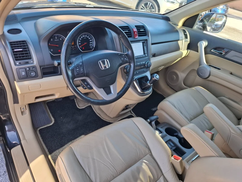 Honda Cr-v 2.2 CTDI NAVI PANORAMA KOJA, снимка 6 - Автомобили и джипове - 52813163