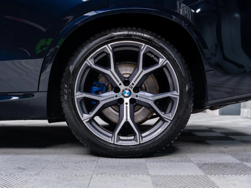 BMW X5 M50i*  M-PACK* B&W* 360* Обдухване, снимка 17 - Автомобили и джипове - 53436933