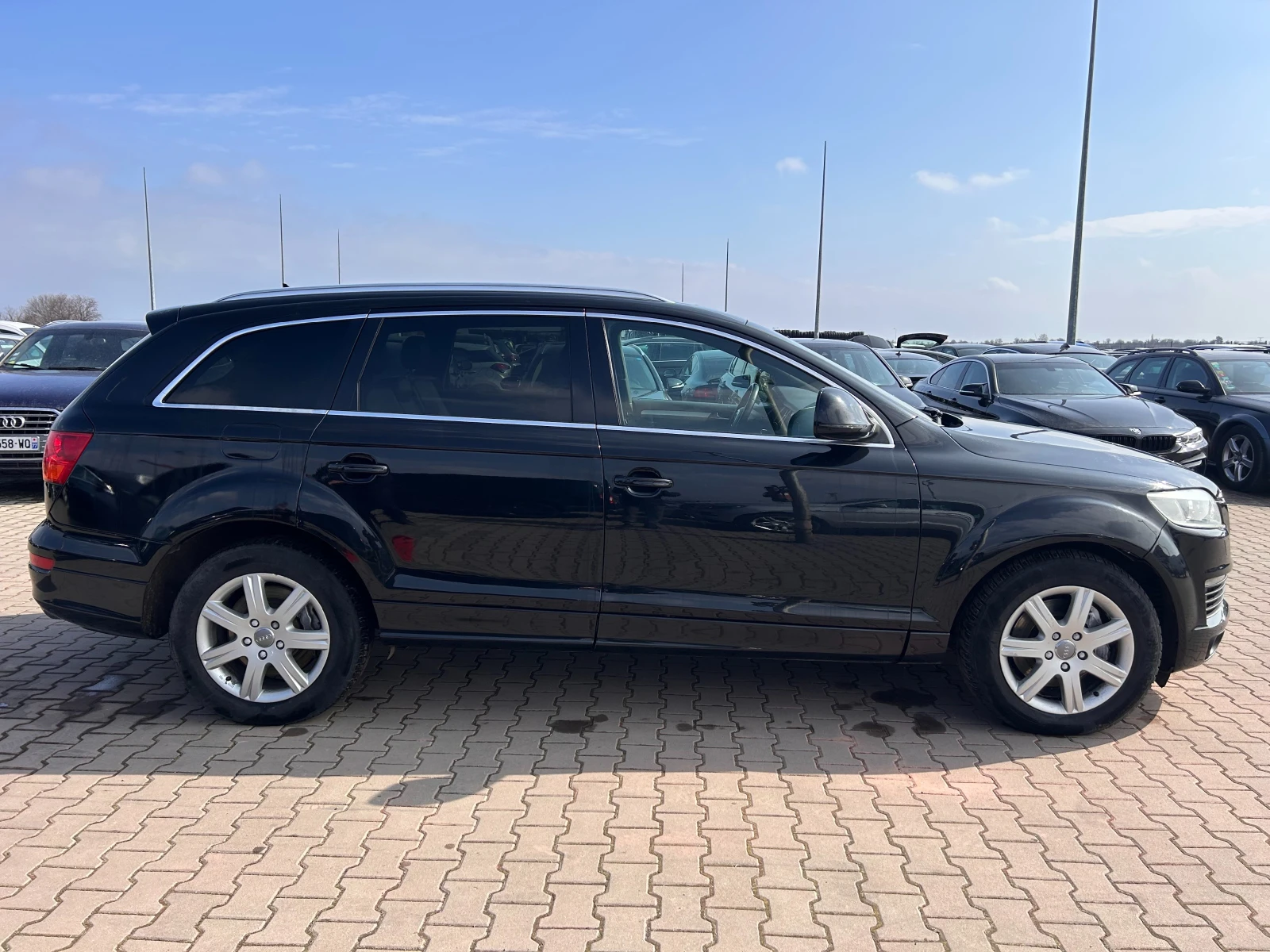 Audi Q7 4.2TDI QUATTRO/AVTOMAT/KOJA/NAVI/PANORAMA - изображение 5