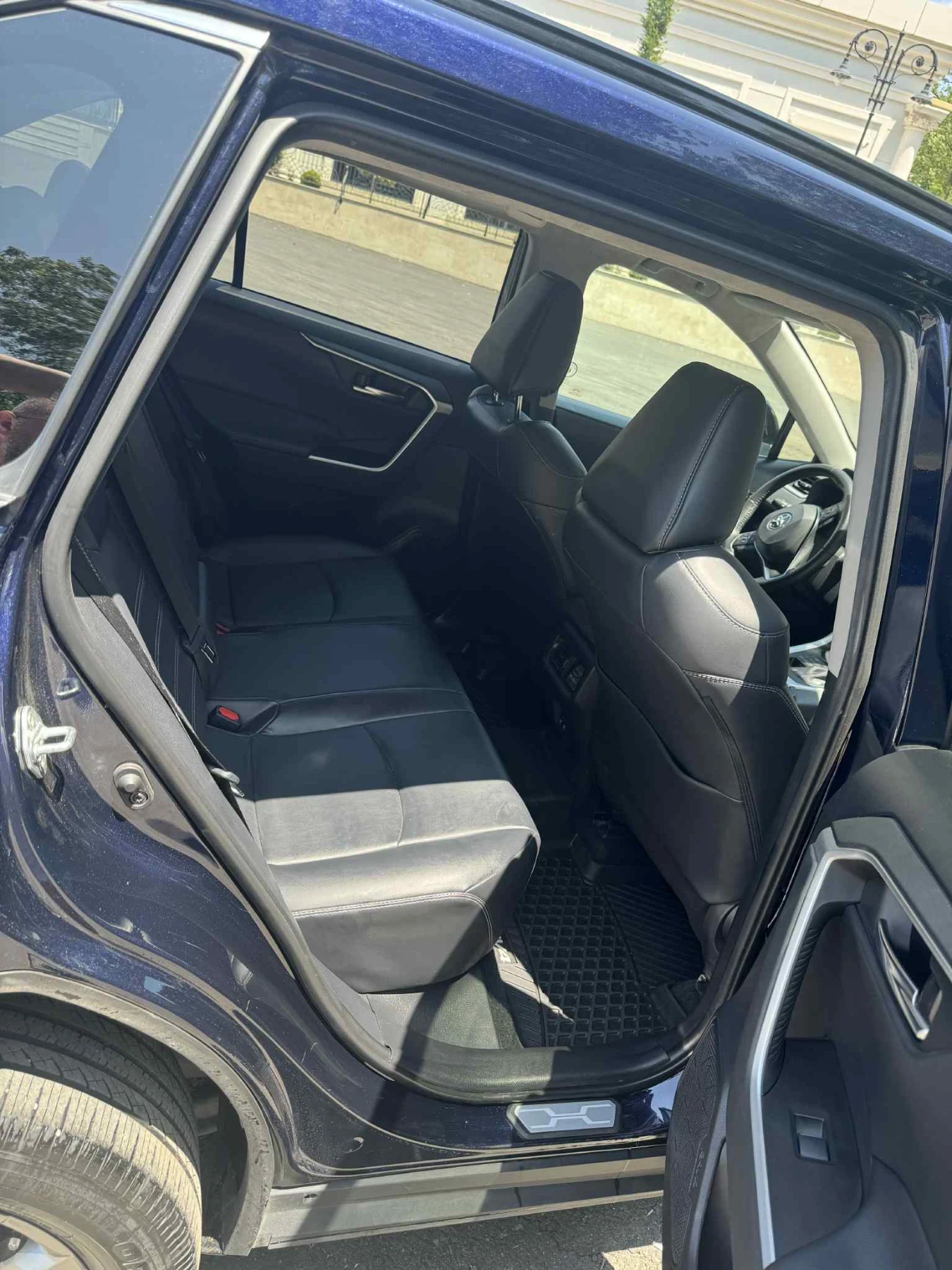 Toyota Rav4 2.5 HIE - изображение 9