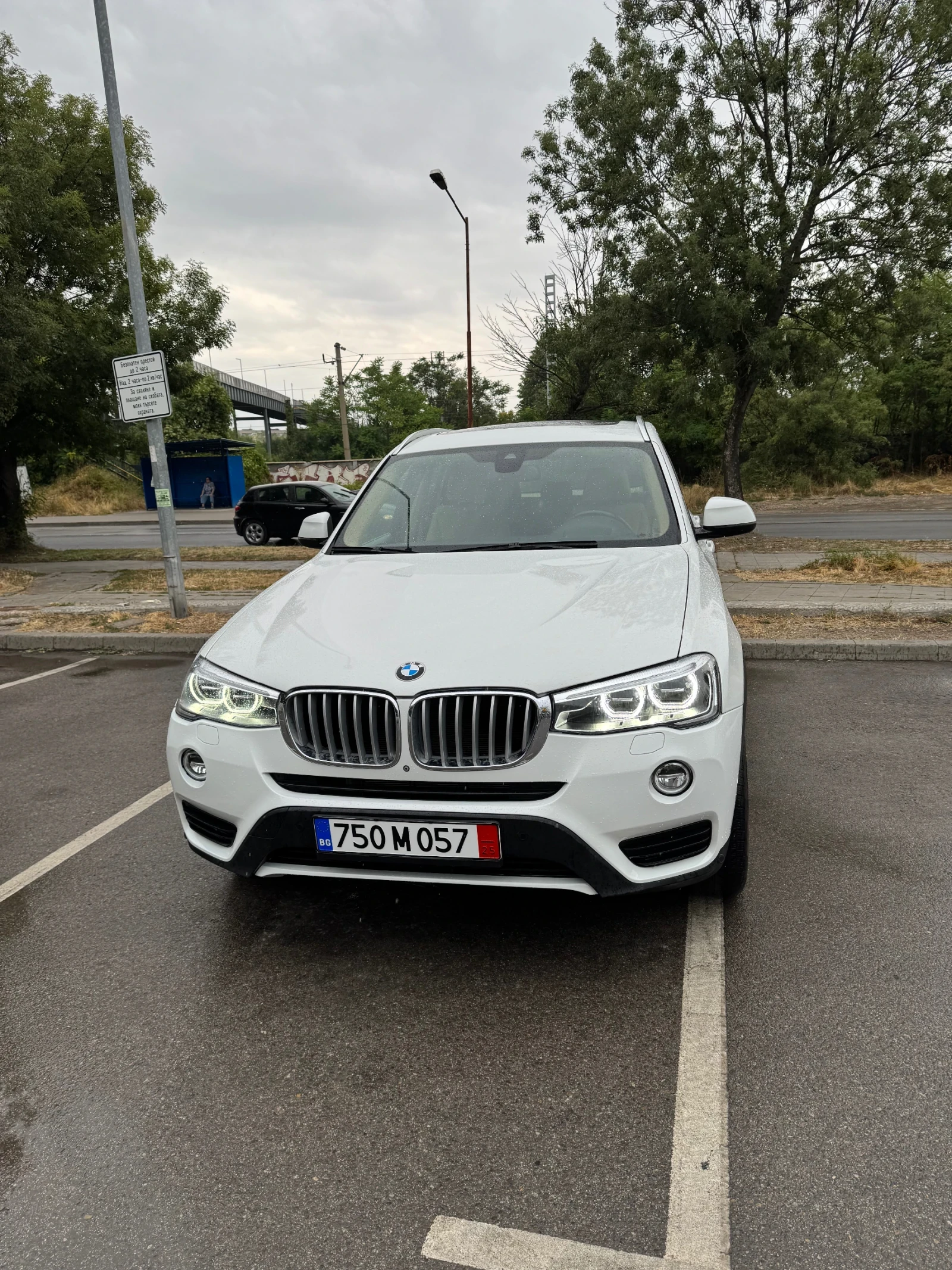 BMW X3 28i Facelift FULL Екстри - изображение 2