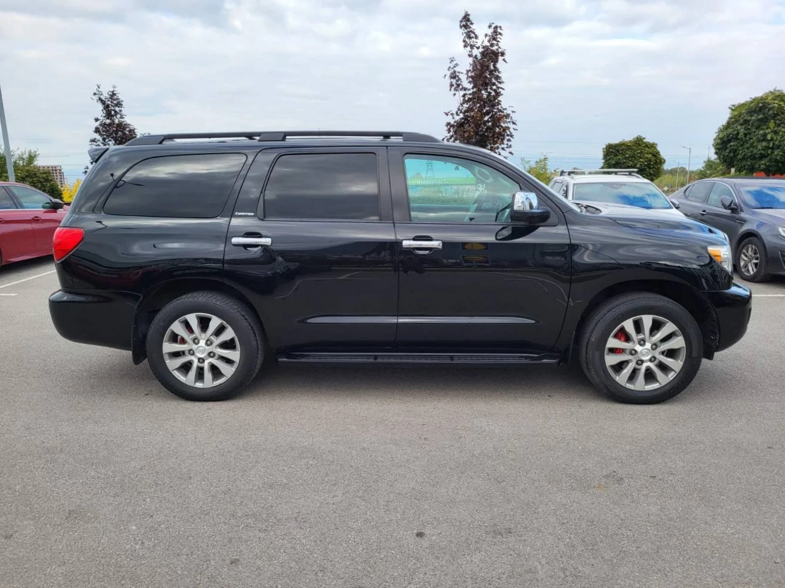 Toyota Sequoia Limited - изображение 2