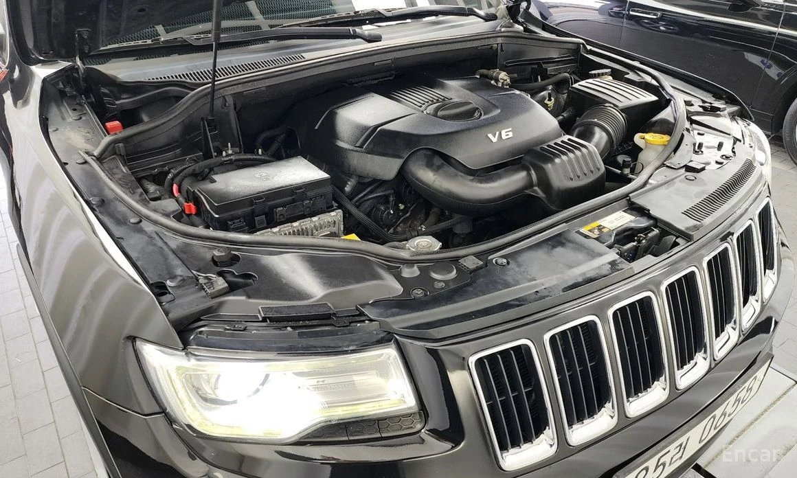 Jeep Grand cherokee  - изображение 6