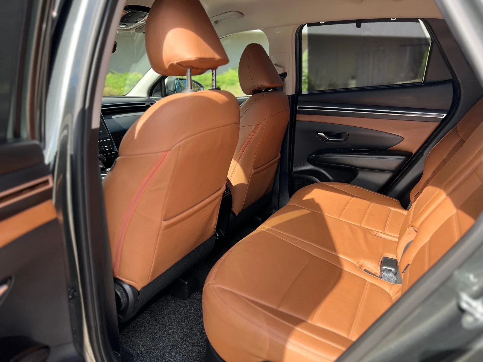 Hyundai Tucson 1.6HYBRID     545    | Mobile.bg   15