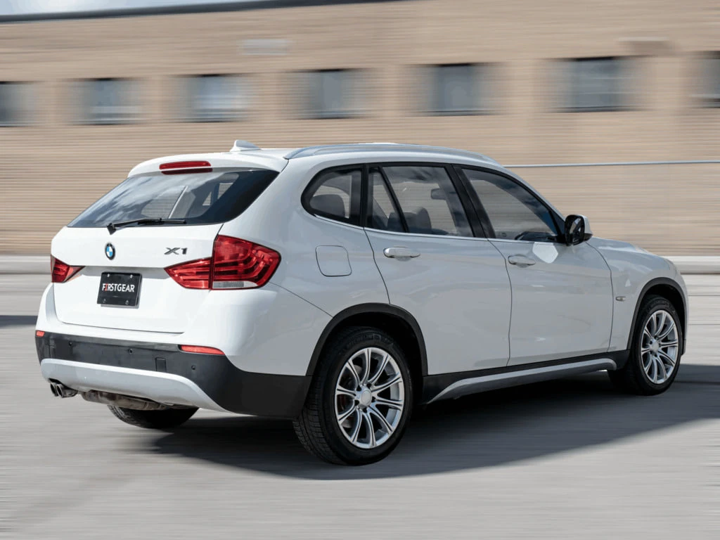 BMW X1 * АВТО КРЕДИТ* ЦЕНА ДО БГ * Сервизна история *  - изображение 6