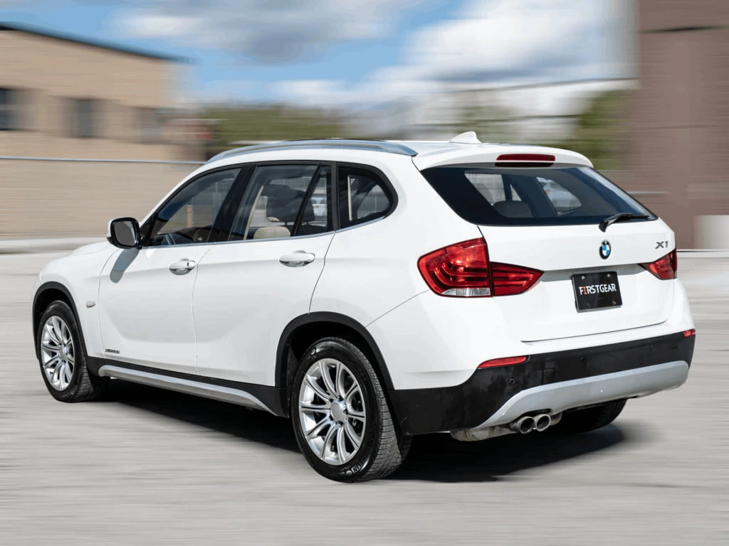 BMW X1 * АВТО КРЕДИТ* ЦЕНА ДО БГ * Сервизна история *  - изображение 4