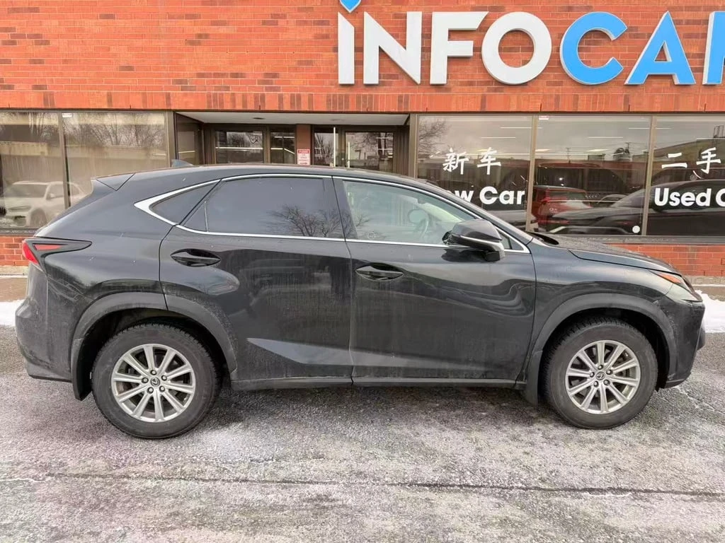 Lexus NX * 300 * CARFAX * БЕЗ ПЪРВОНАЧАЛНА ВНОСКА - изображение 3