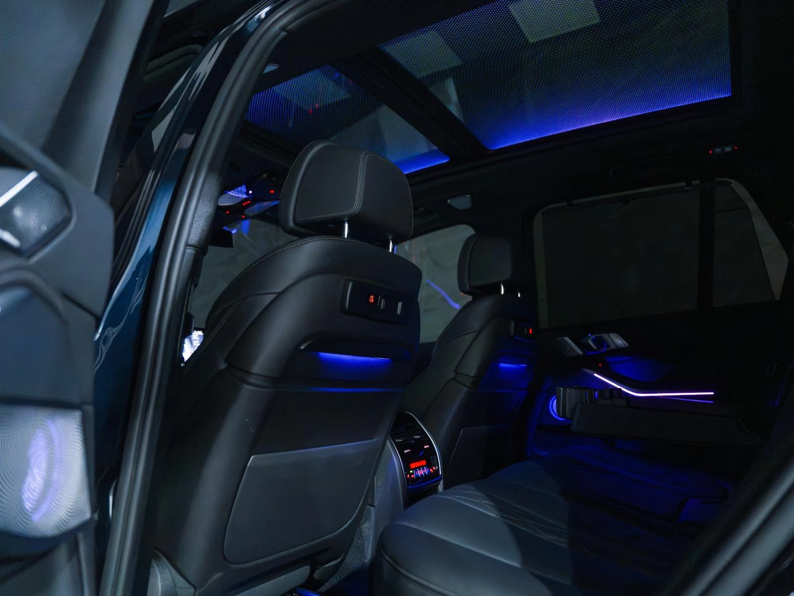 BMW X5 M50i*  M-PACK* B&W* 360* ��������� | Mobile.bg � ����������� 8