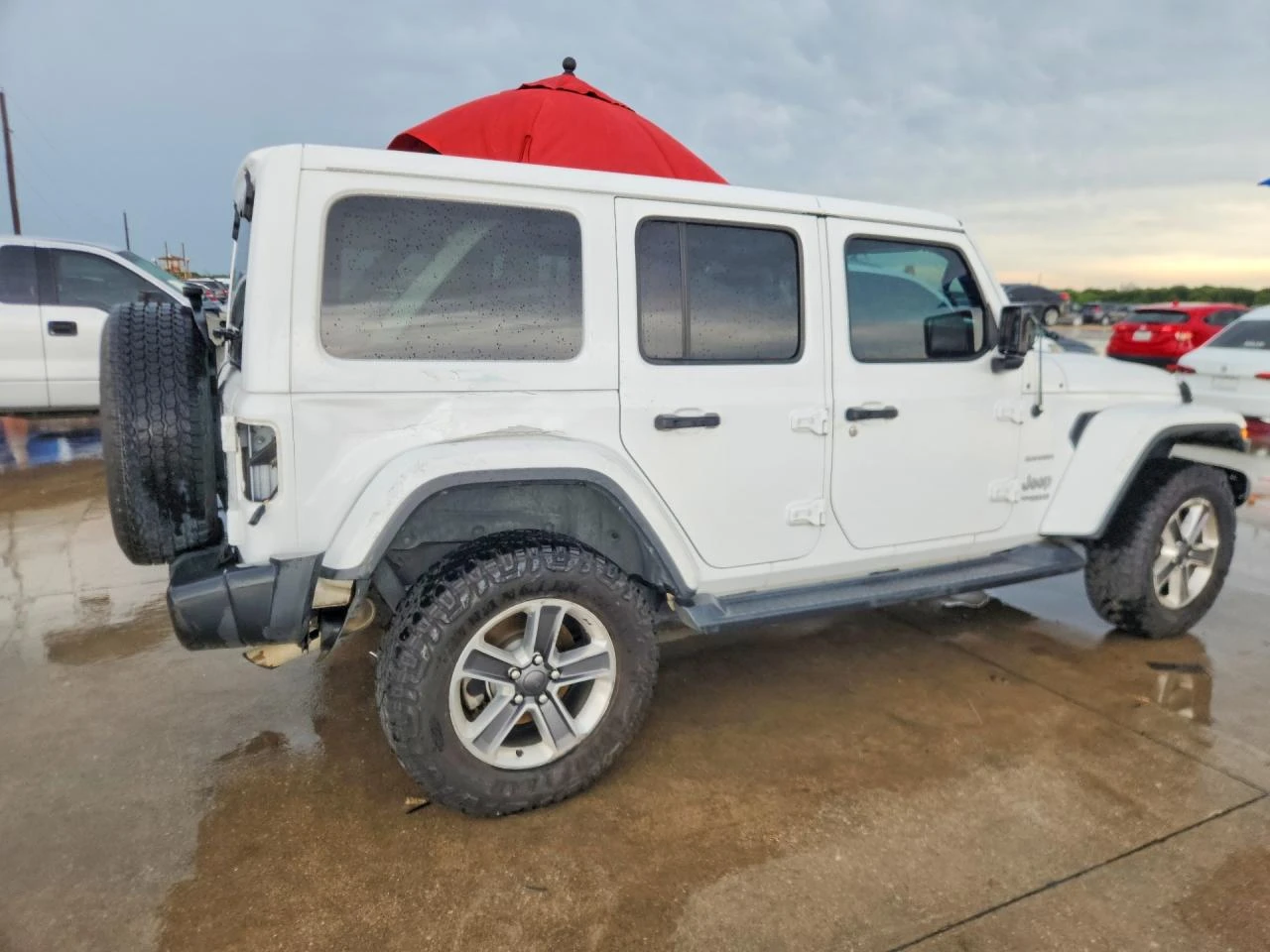 Jeep Wrangler 3.6l Unlimited Sahara, снимка 3 - Автомобили и джипове - 55106547