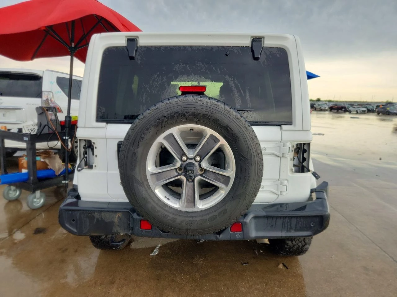 Jeep Wrangler 3.6l Unlimited Sahara, снимка 6 - Автомобили и джипове - 55106547