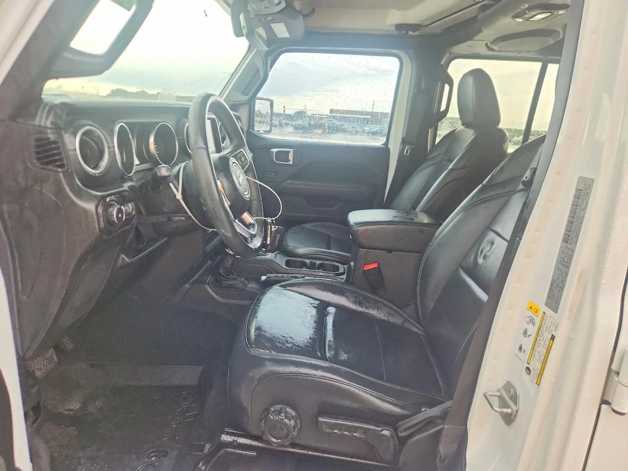 Jeep Wrangler 3.6l Unlimited Sahara, снимка 7 - Автомобили и джипове - 55106547