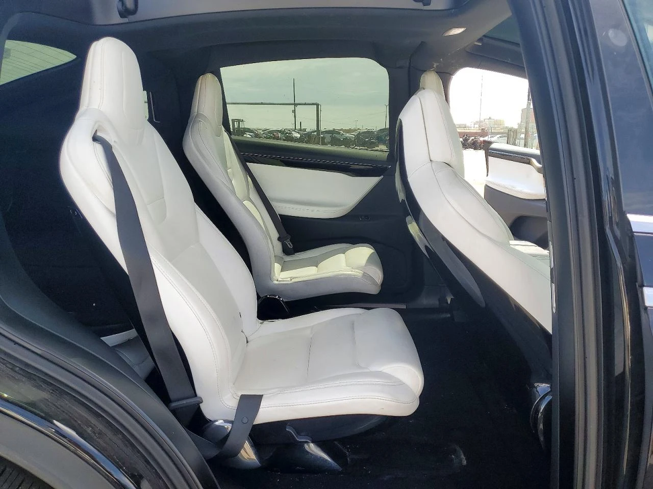 Tesla Model X, снимка 11 - Автомобили и джипове - 55893385