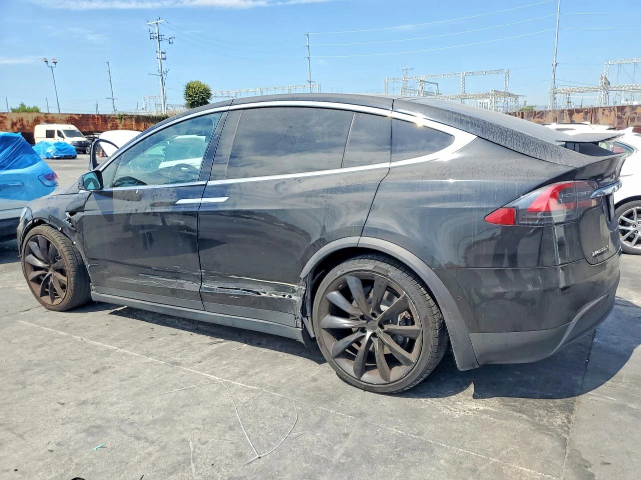 Tesla Model X, снимка 2 - Автомобили и джипове - 55893385