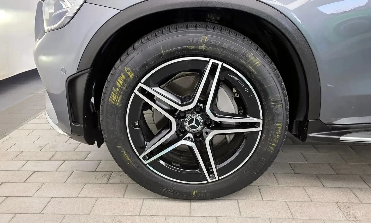 Mercedes-Benz GLC 4MATIC Premium/ХЕДЪП/ДИСТРОНИК/ДИГ.КМ./ПОДГРЕВ/, снимка 5 - Автомобили и джипове - 56081340