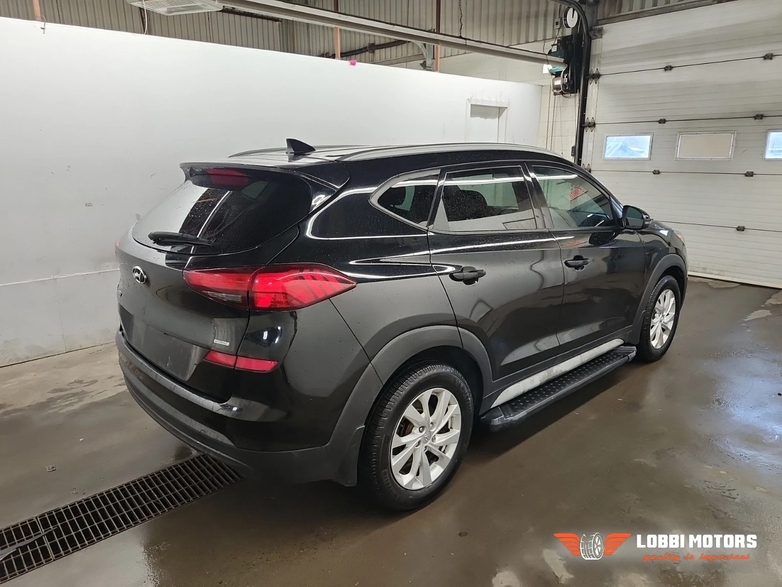 Hyundai Tucson, снимка 3 - Автомобили и джипове - 56297298