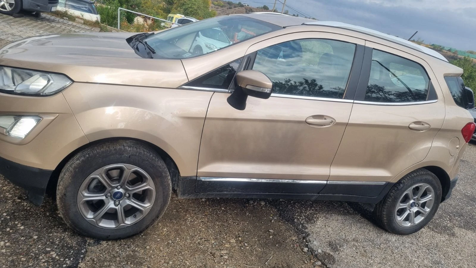 Ford EcoSport, снимка 6 - Автомобили и джипове - 56616139