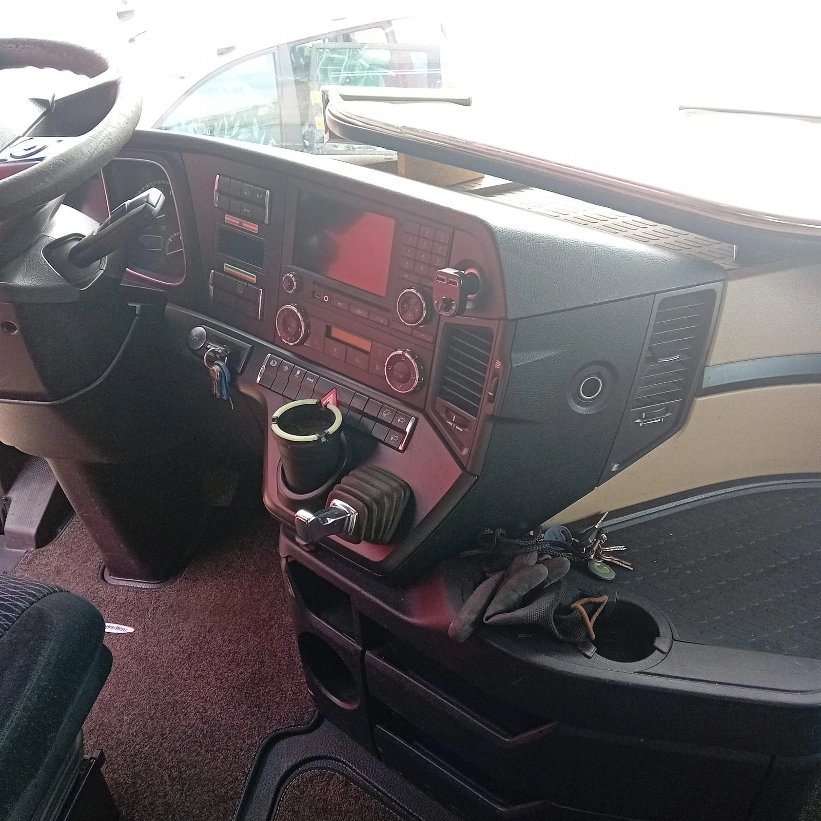 Mercedes-Benz 1842 | Mobile.bg   13