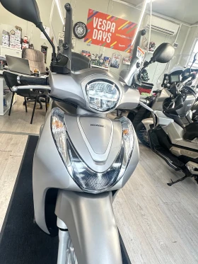����� �� �������� �� Honda Sh Mode 125i 6821��.