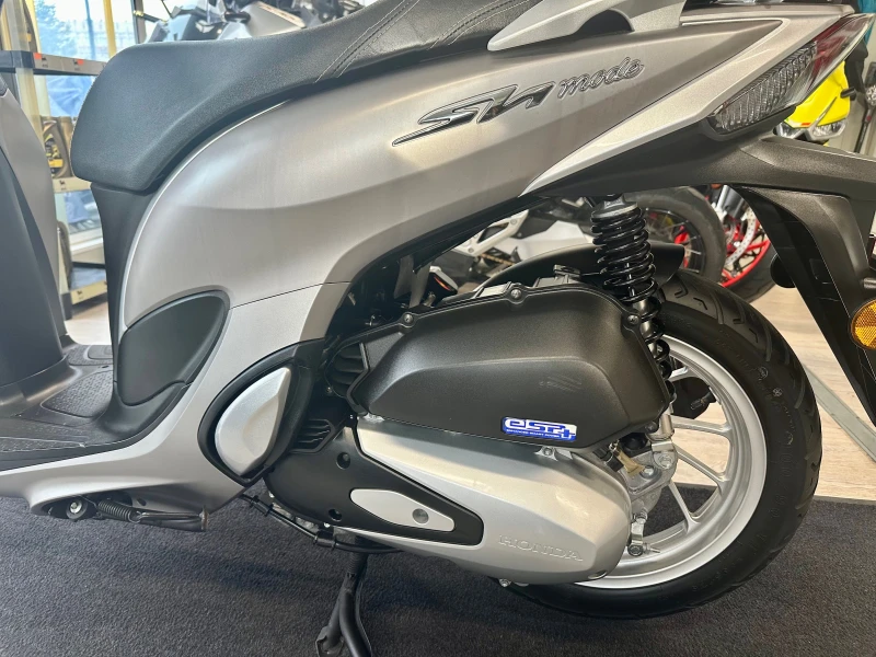 Honda Sh Mode 125i 6821км., снимка 11 - Мотоциклети и мототехника - 53213480