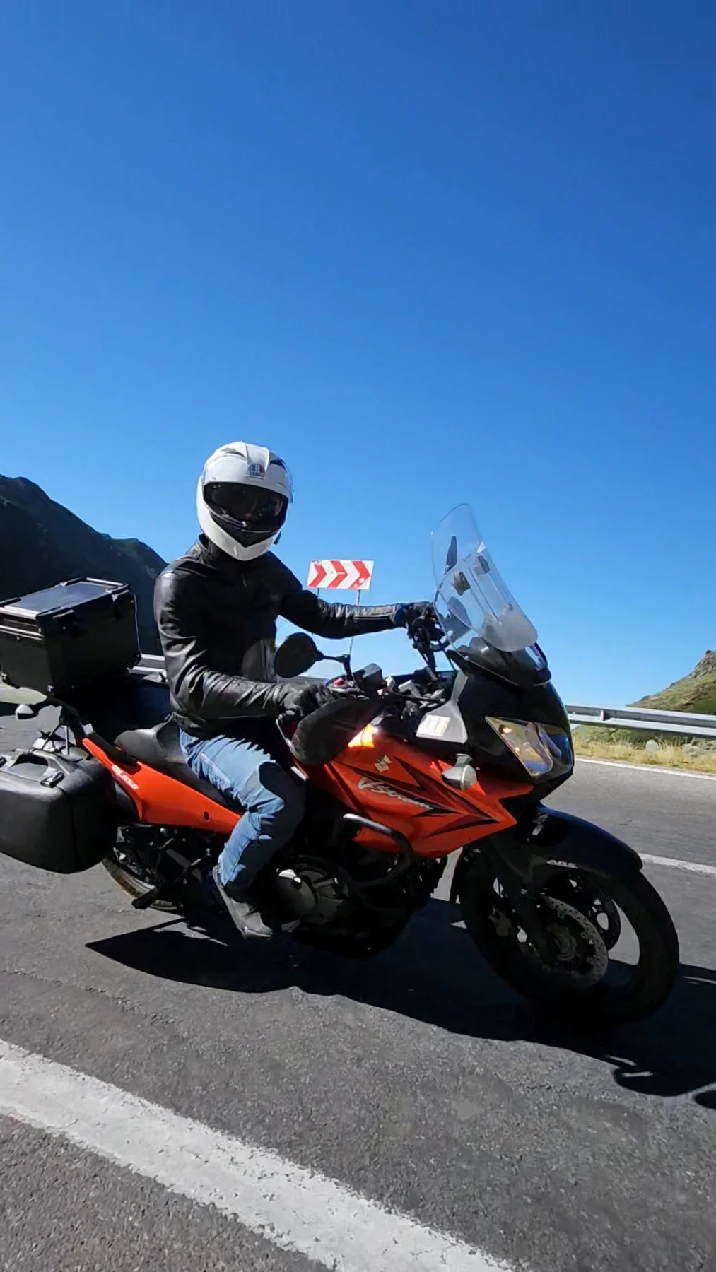 Suzuki V-strom, снимка 2 - Мотоциклети и мототехника - 55790736