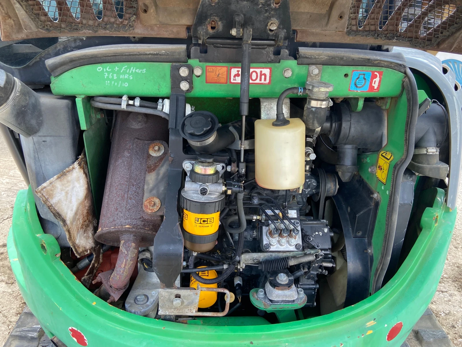 Багер JCB 8030, снимка 6 - Индустриална техника - 54953663
