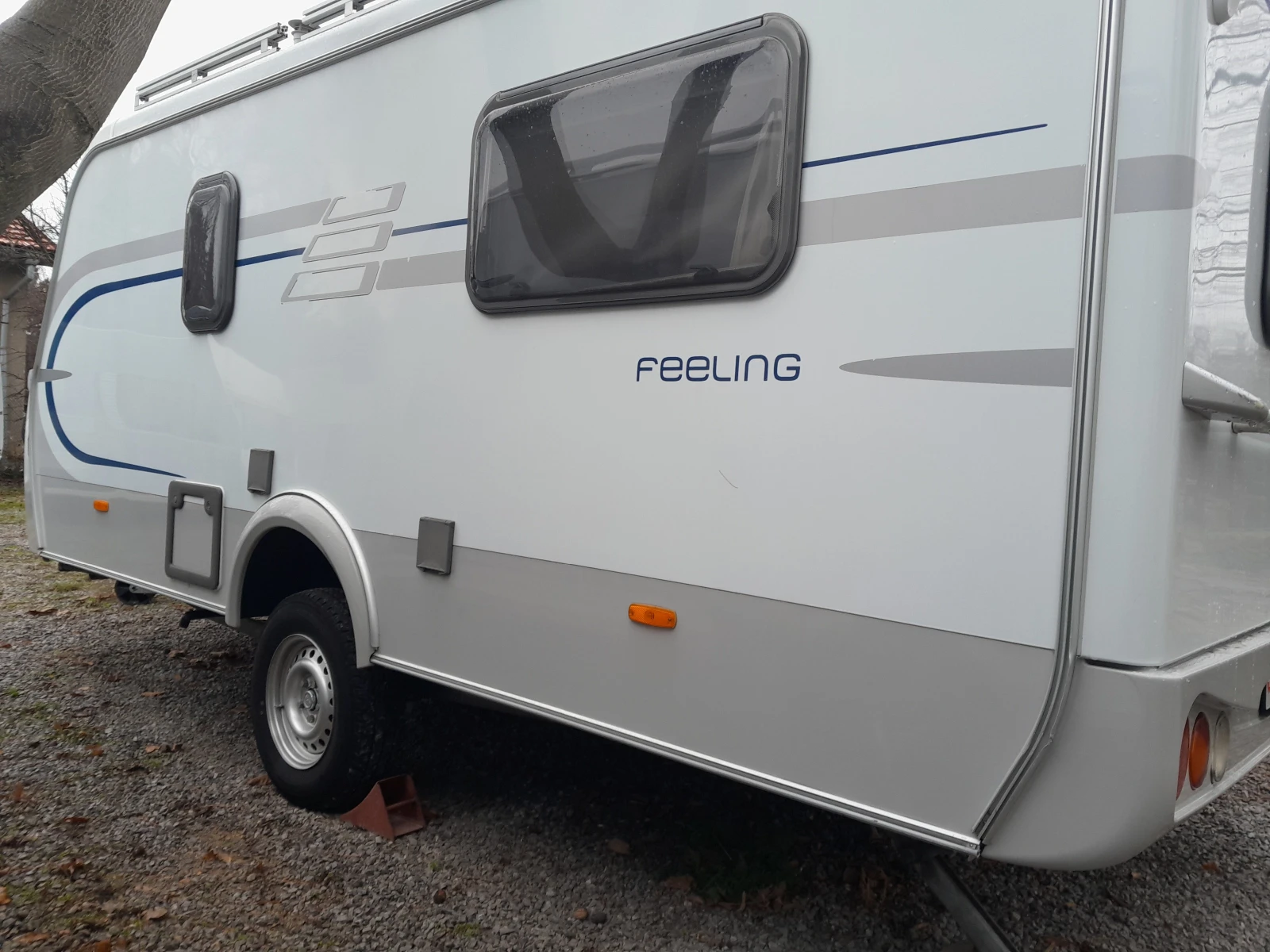 Каравана HYMER / ERIBA Feeling 430 - изображение 6