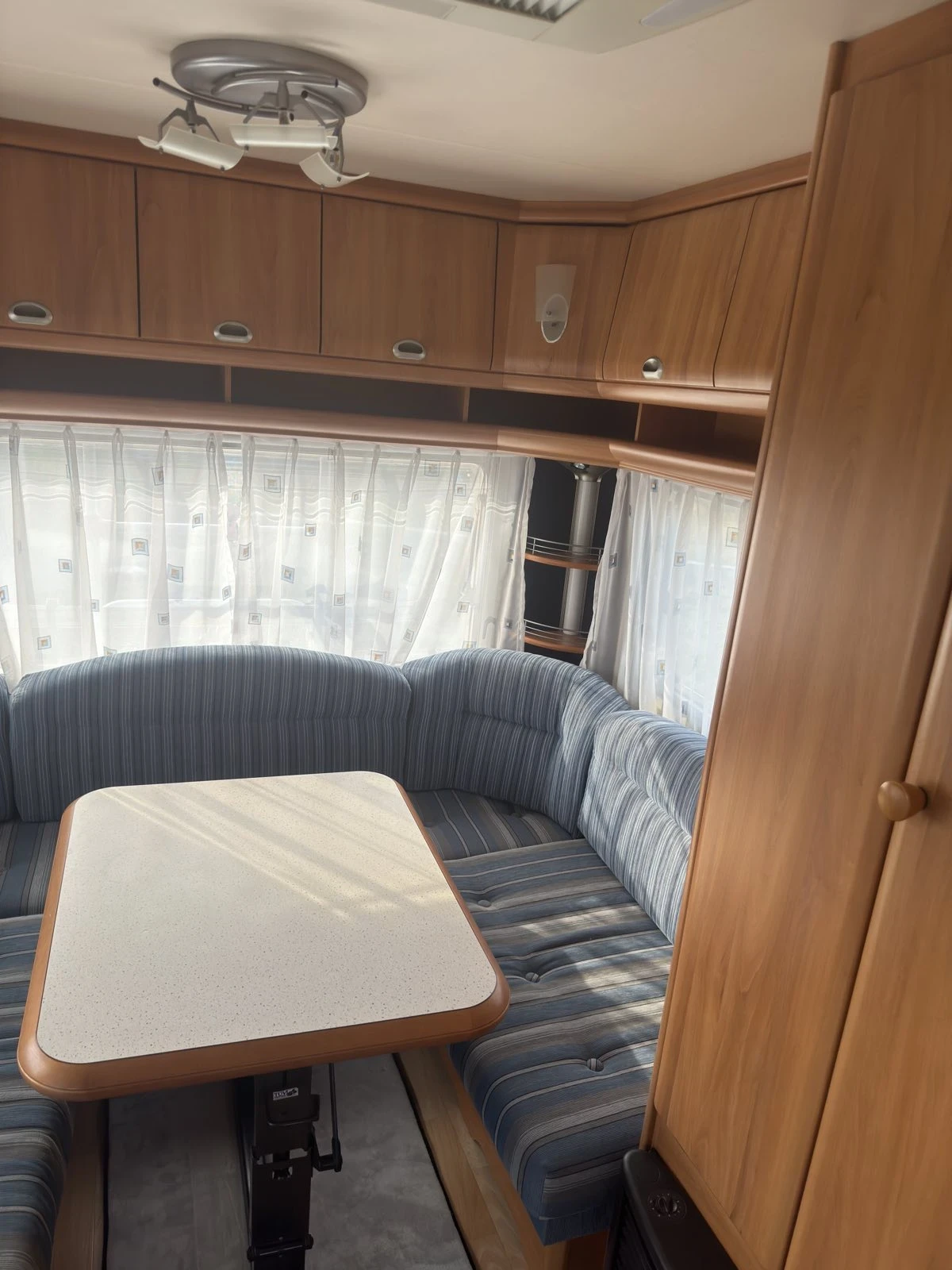 �������� Hobby De luxe easy 450 | Mobile.bg � ����������� 8