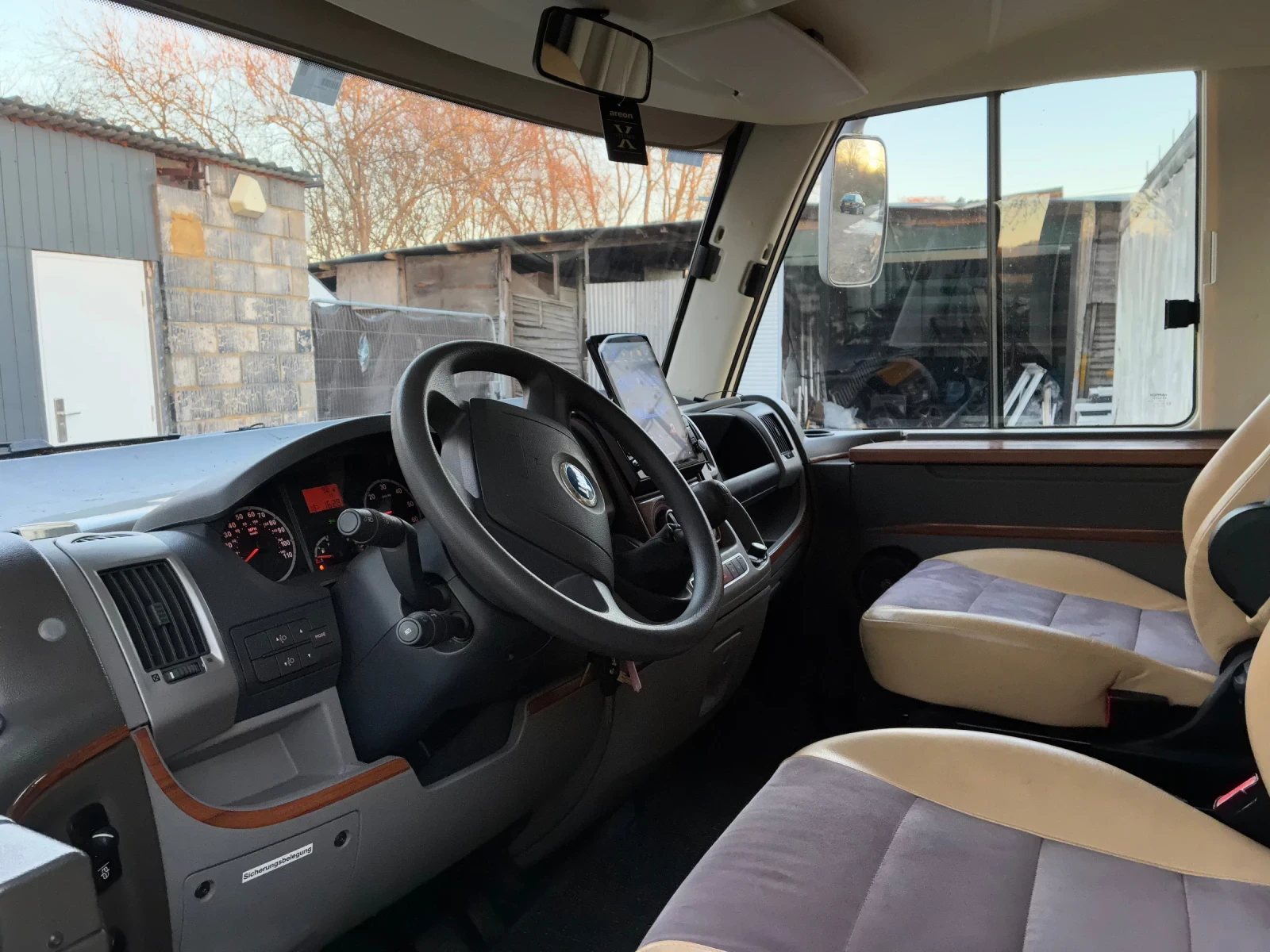 Кемпер HYMER / ERIBA B544SL, снимка 4 - Каравани и кемпери - 54915762