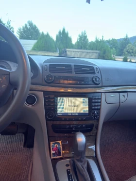 Mercedes-Benz E 320, снимка 14