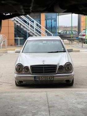     Mercedes-Benz E 290