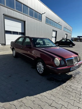 Mercedes-Benz E 290, снимка 4