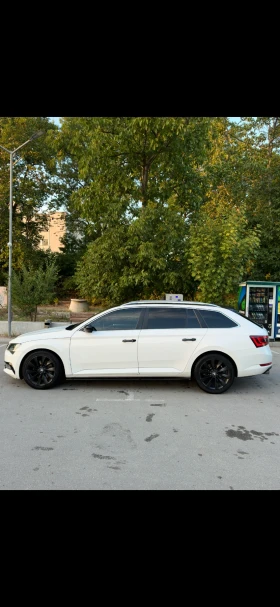 Skoda Superb, снимка 2