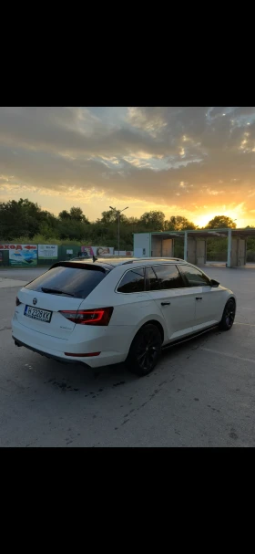 Skoda Superb, снимка 5