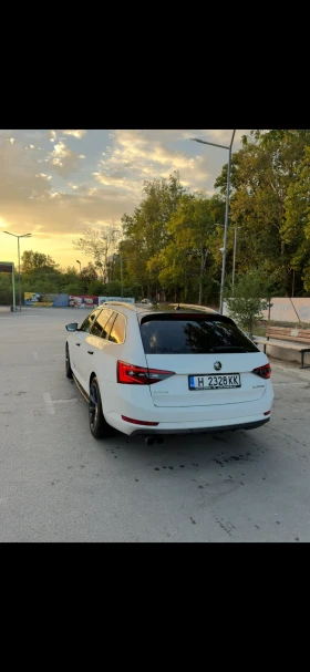 Skoda Superb, снимка 3