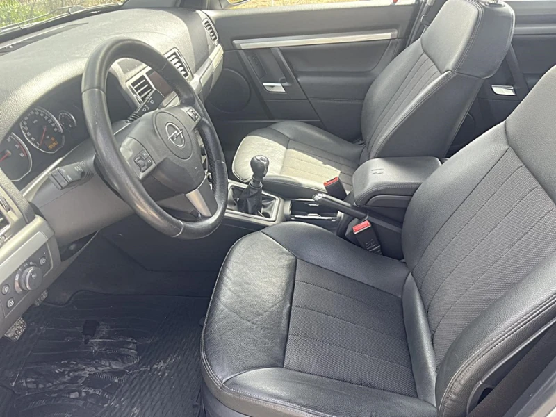 Opel Vectra 2.2i 147кс. navi AFL, снимка 9 - Автомобили и джипове - 46822584