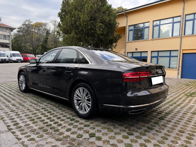 Audi A8 3.0TDI Quattro, снимка 2 - Автомобили и джипове - 47491818