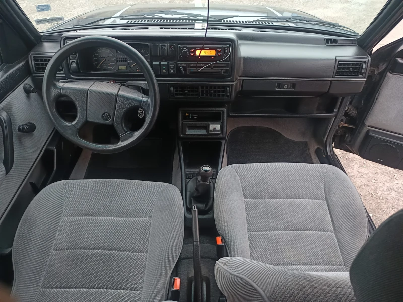 VW Golf 1.6 ГАЗ, КЛИМАТИК , снимка 12 - Автомобили и джипове - 48226793